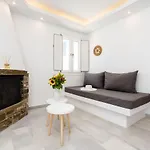 Celestial Seaview Apartments-thiseas Apartment *